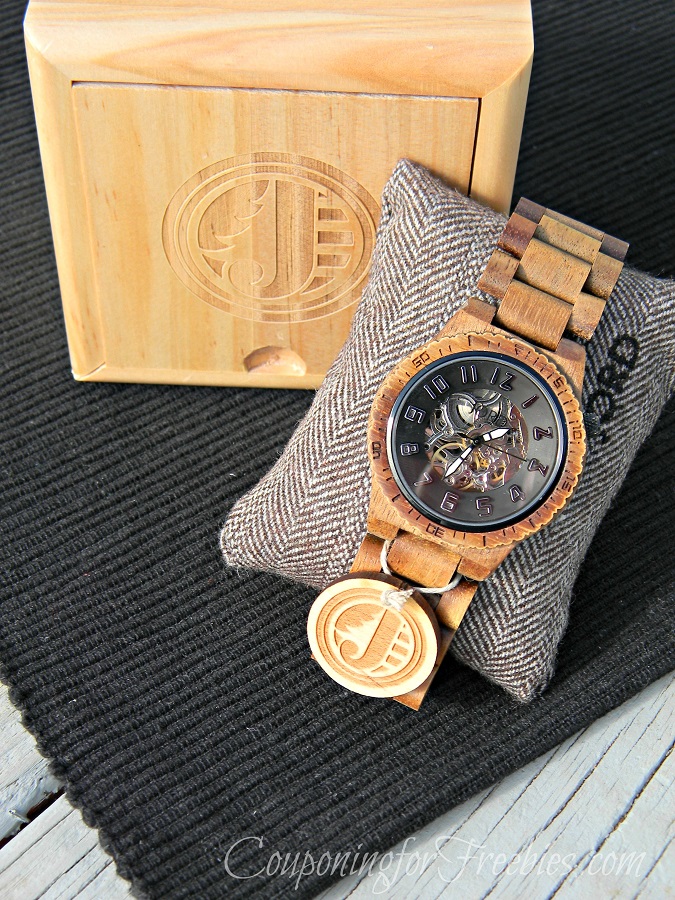 Jord Wood Watch Review, I Have Never Seen A Watch Like This Before!!